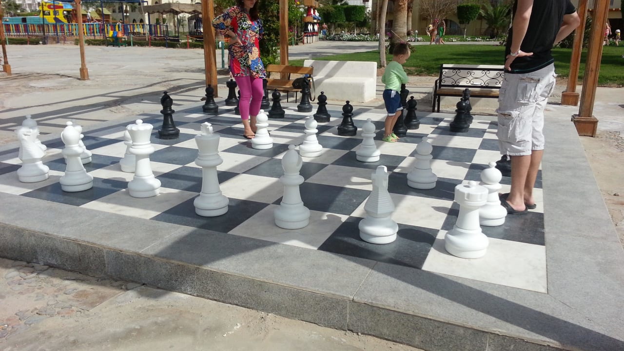 Schach im Freien Desert Rose