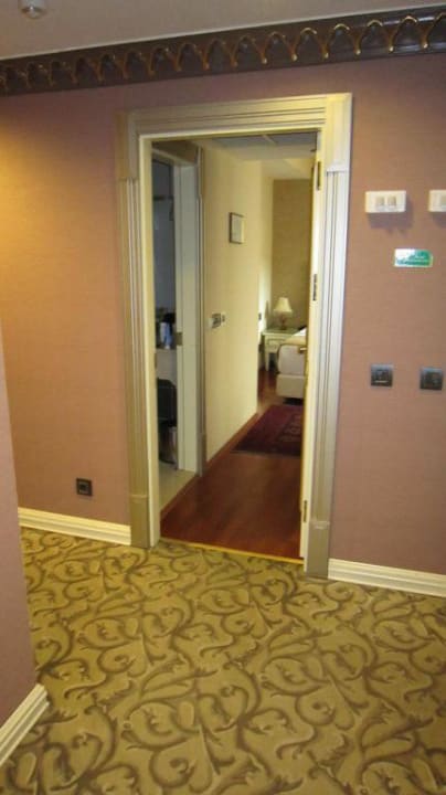 Doppelzimmer - Flur vor Doppelzimmer Hotel Maywood