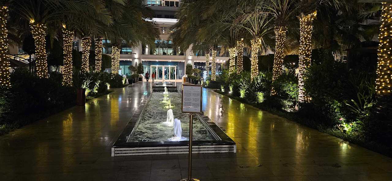 Gartenanlage Waldorf Astoria Dubai Palm Jumeirah