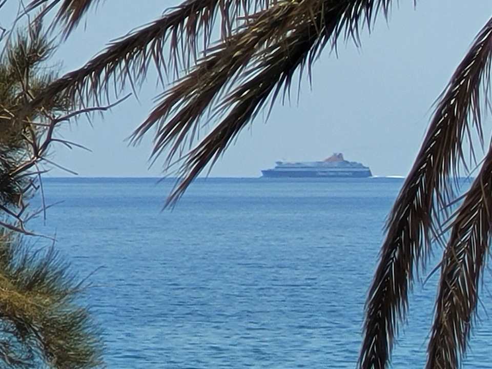 Strand Ekaterini Hotel