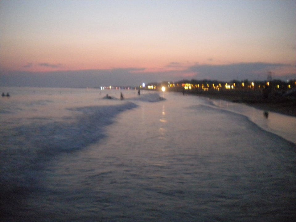 Hoteleigener Strand Grand Seker Hotel