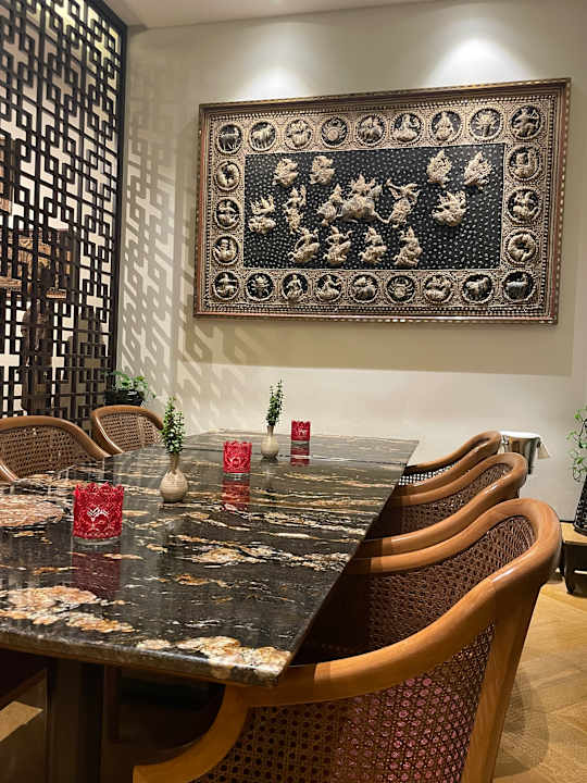 Gastro Hotel The LaLiT New Delhi
