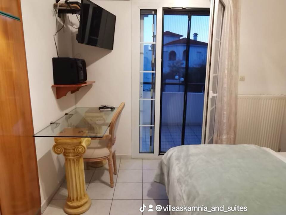 Zimmer Villa Askamnia and Suites