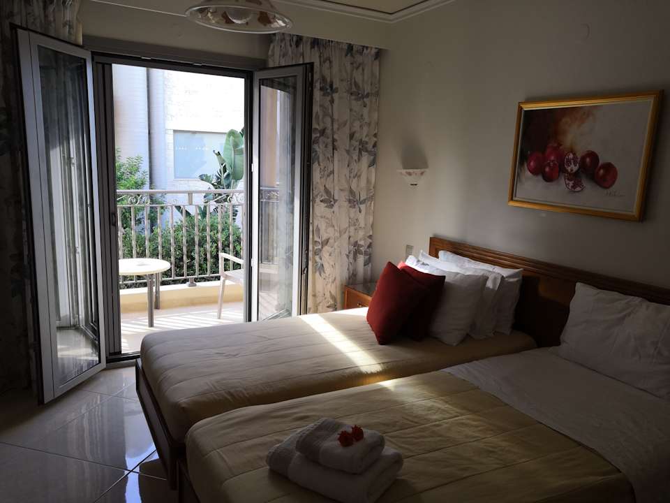 Zimmer Hotel Ariadne Beach