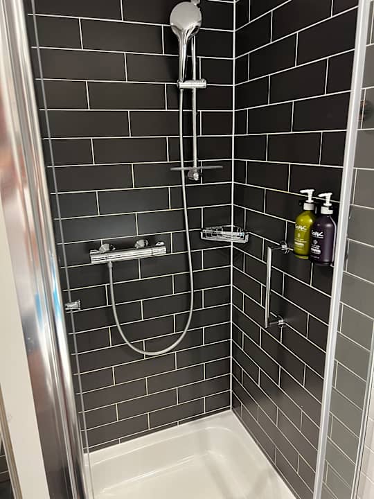 Zimmer Holiday Inn Express Frankfurt - Airport