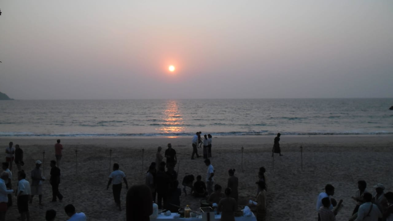 Sunset Ngapali Bay Villas & Spa