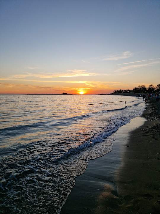 Strand Saphir Resort & Spa