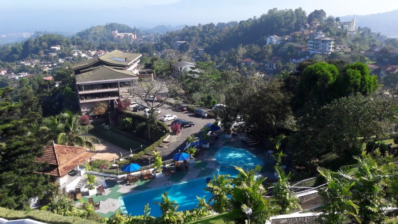 Blick auf den Pool Hotel Topaz