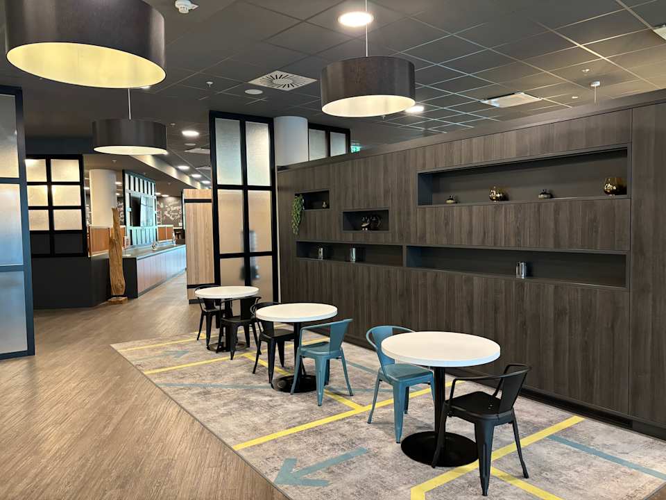 Lobby Holiday Inn - the niu, Tab Dusseldorf Main Station