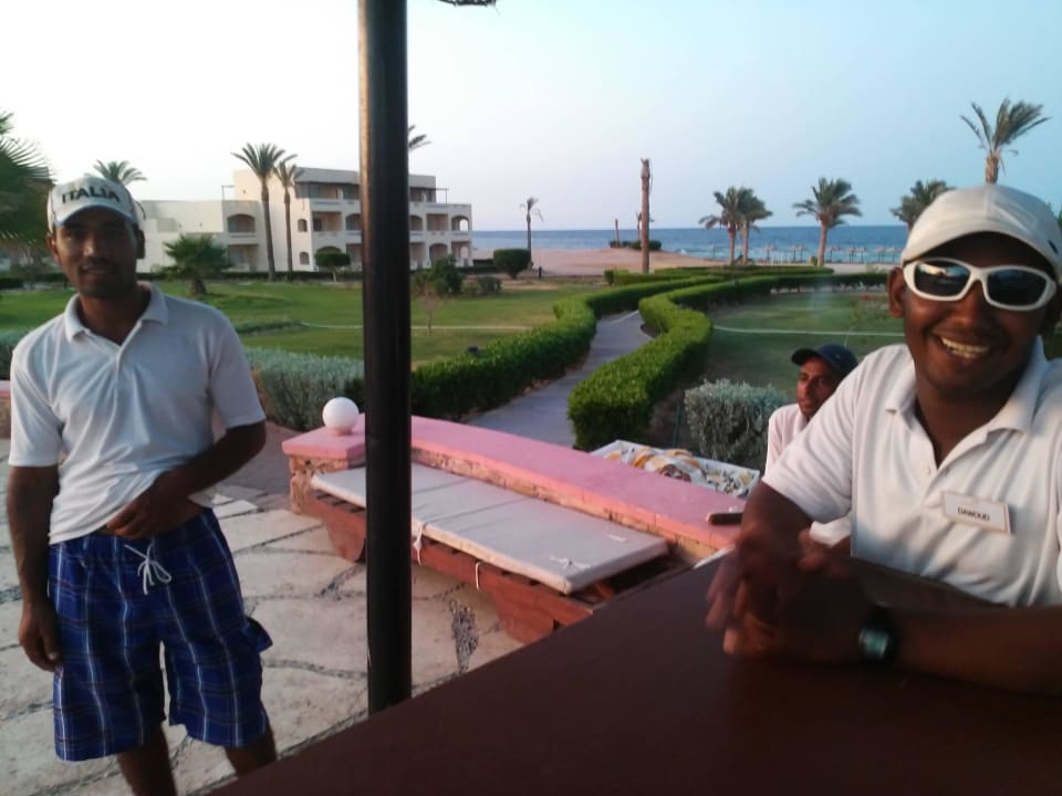 Персонал (хорошие ребята0 Bliss Nada Beach Resort