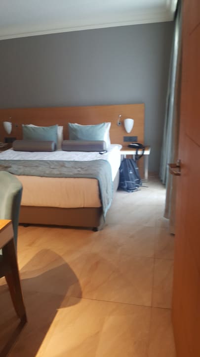 Zimmer Papillon Ayscha