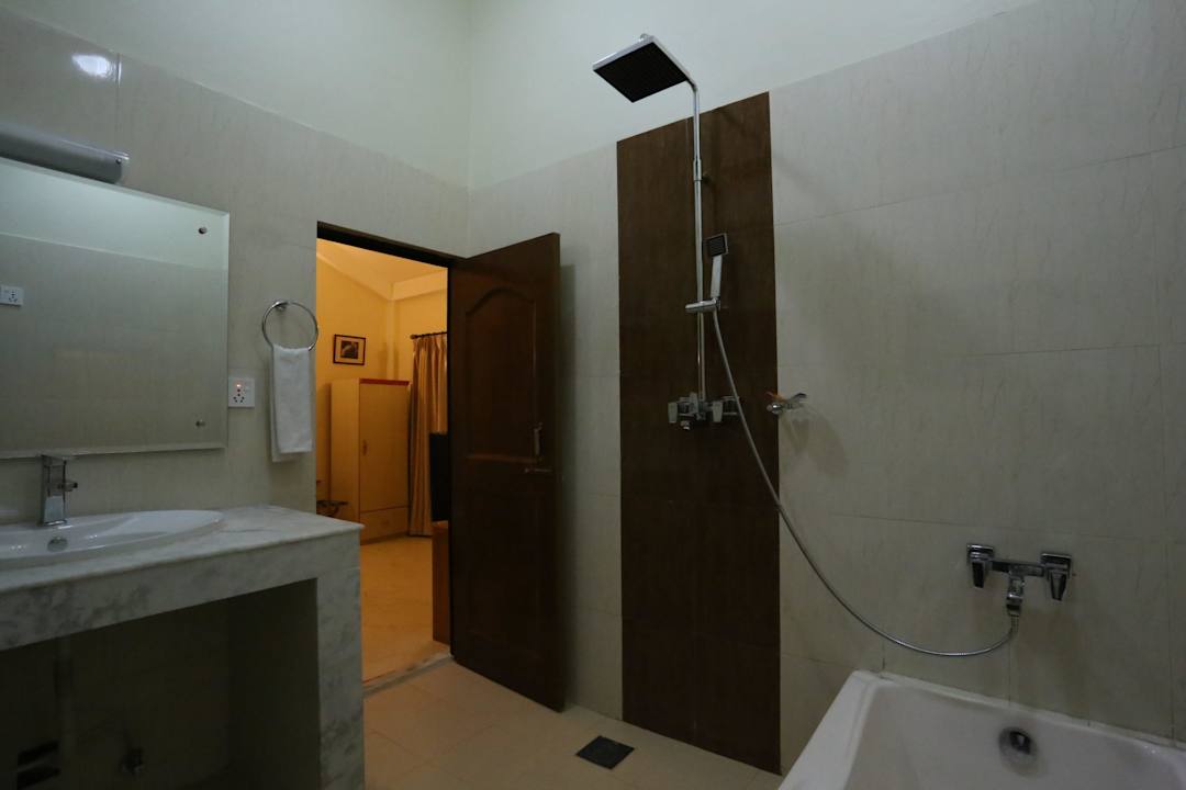 Premier Bathroom Hotel Seven Star