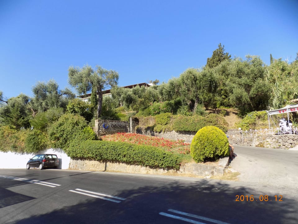 Wejście do hotelu Aeolos Beach Resort