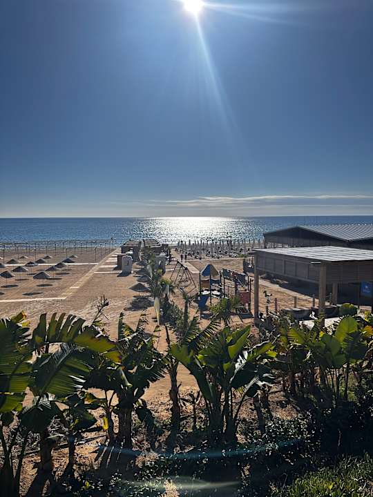 Strand Jacaranda Luxury Resort