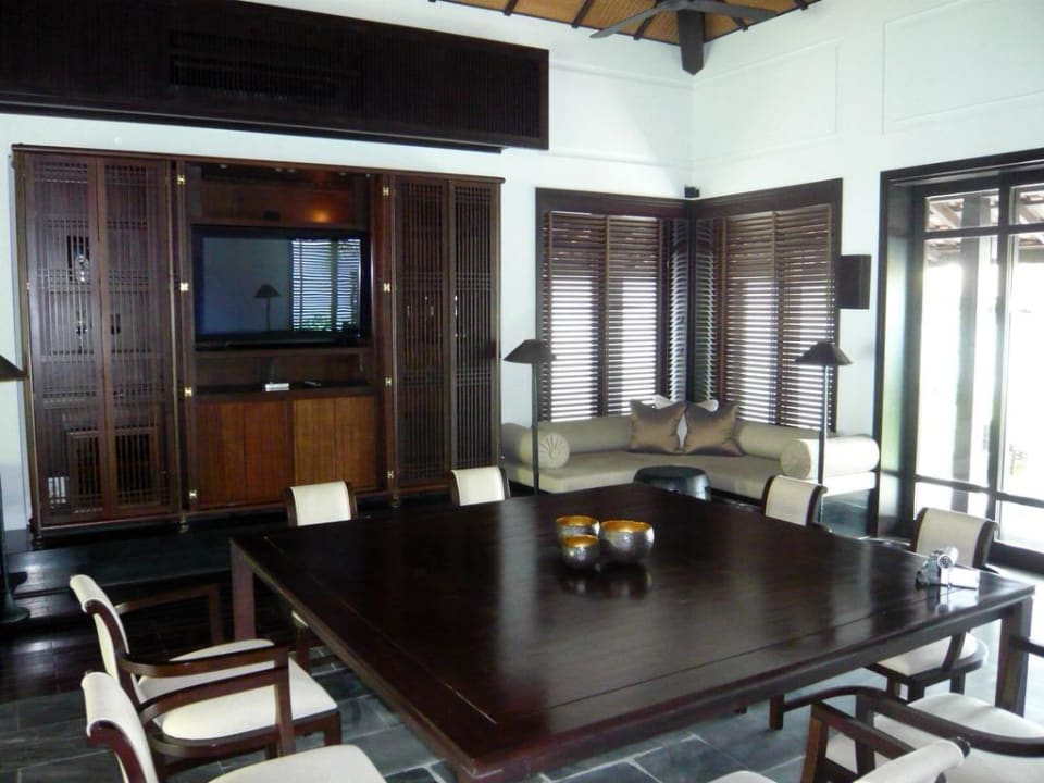 Wohnzimmer mit Essbereich Four Seasons The Nam Hai, Hoi An, Vietnam
