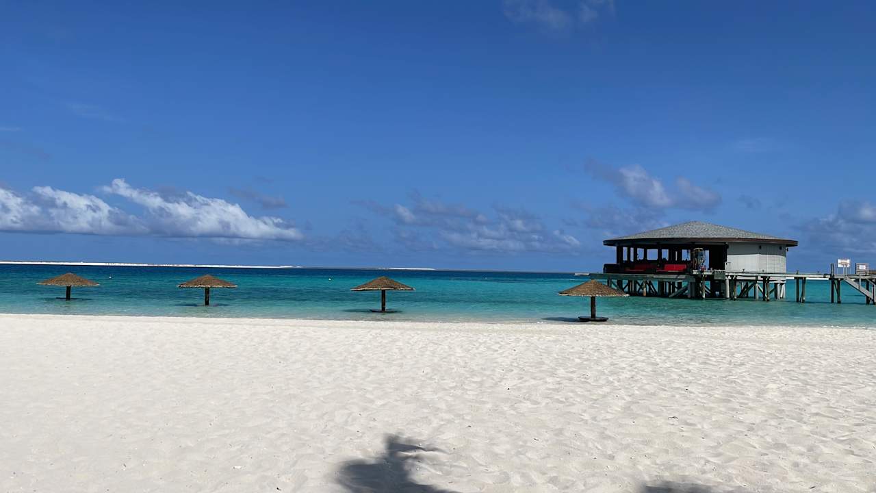 Strand Centara Ras Fushi Resort & Spa Maldives