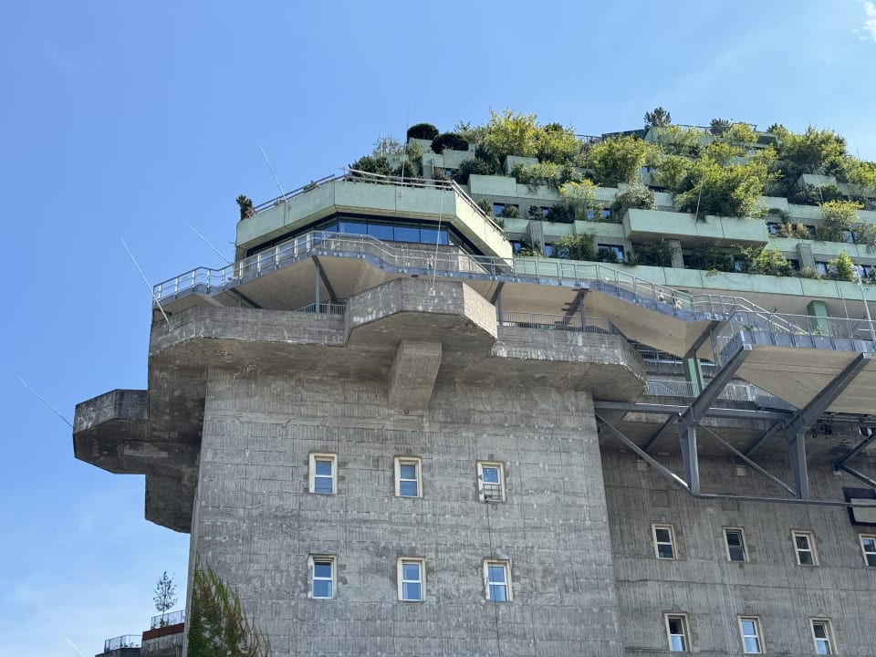 Außenansicht REVERB by Hard Rock Hamburg