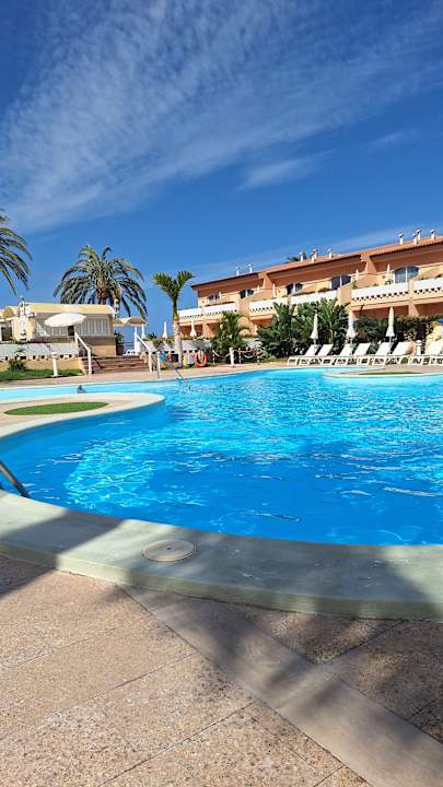 Pool Aparthotel Jardin del Conde