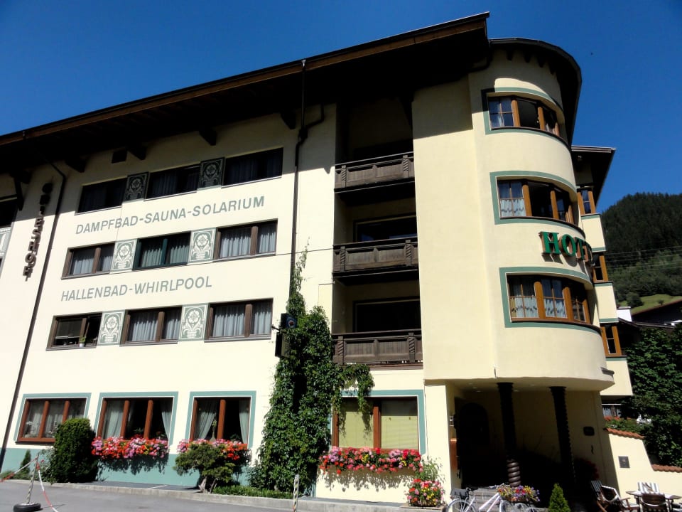 Hoteleingang Hotel Grieshof