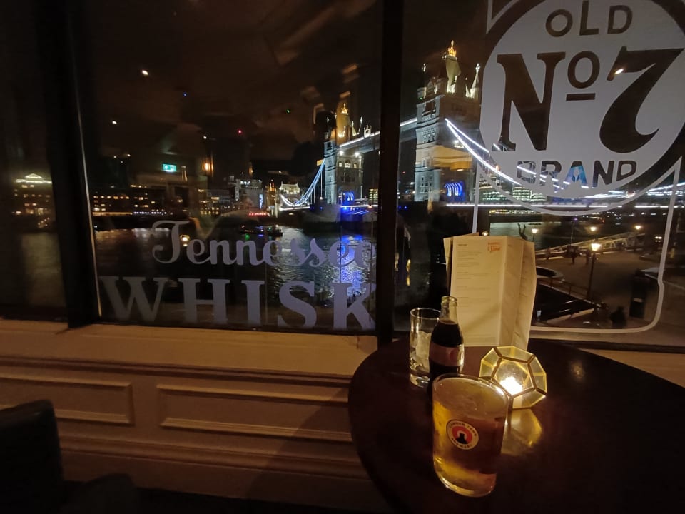 Gastro The Tower - A Guoman Hotel