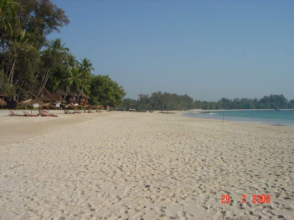 Strand vor dem Amazing Hotel Amazing Ngapali Resort