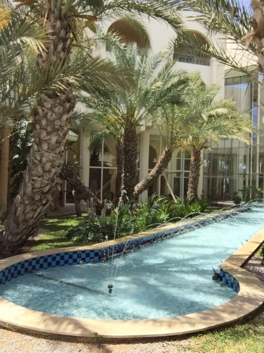 Gartenanlage Iberostar Waves Averroes