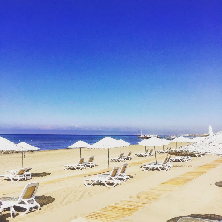 Beach Adam & Eve - Adults only