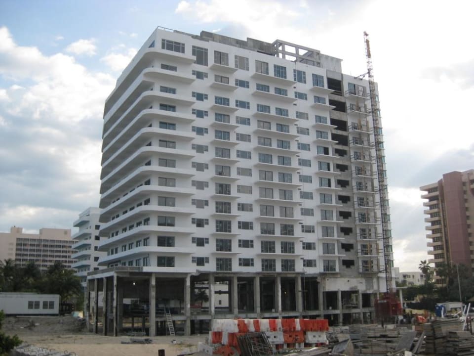Es wird immer noch gebaut Hotel Riu Plaza Miami Beach