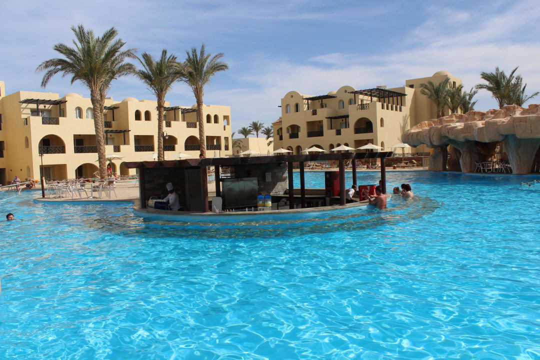 Eine der beiden Poolbars Stella Garden Resort & Spa, Makadi Bay