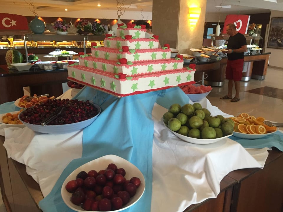 Buffet Saphir Resort & Spa