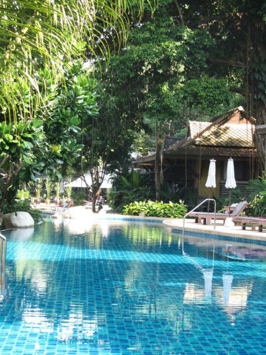 Einer der div.Pools Moracea by Khao Lak Resort