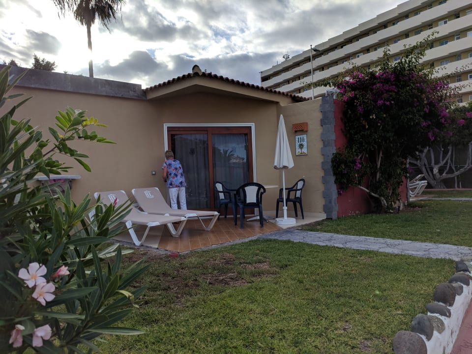 Außenansicht HL Miraflor Suites Hotel