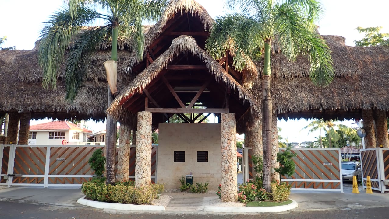 Außenansicht Hotel Viva Dominicus Beach by Wyndham - All Inclusive Resort
