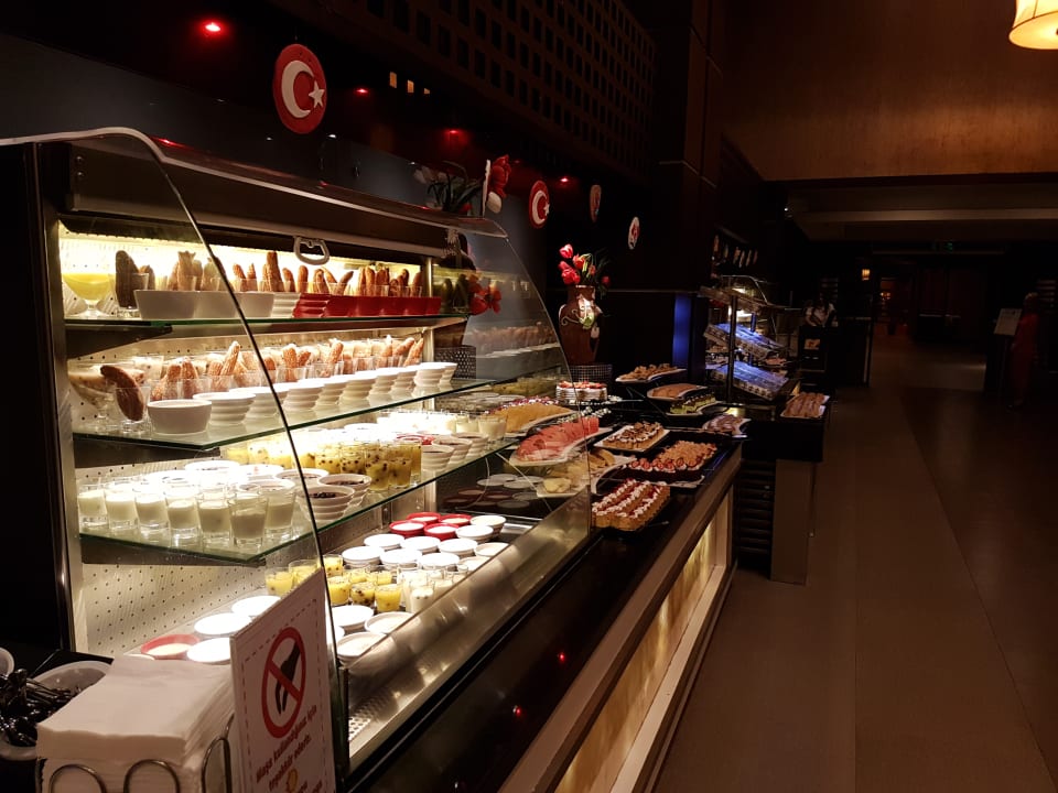 Restaurant Limak Lara Deluxe Hotel & Resort