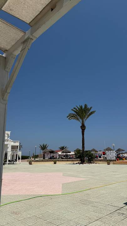 Gartenanlage Hotel Neptunia Skanes