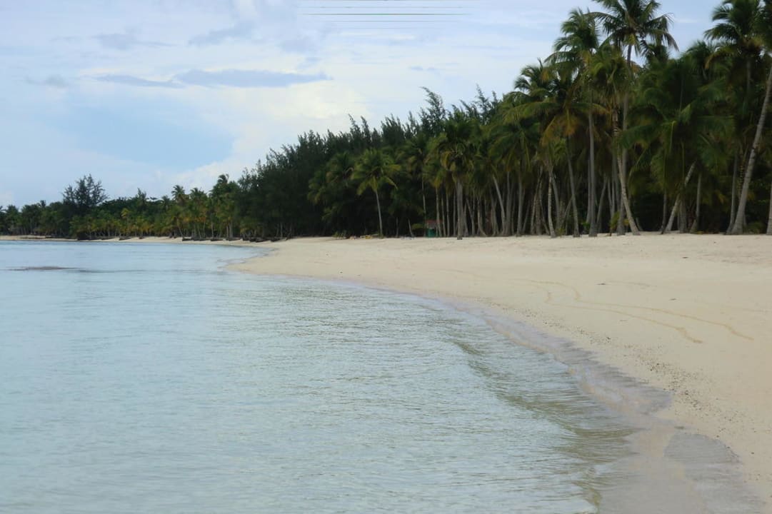 Einsamer Strandabschnitt rechts vom Hotel Villas Bavaro Resort & Spa