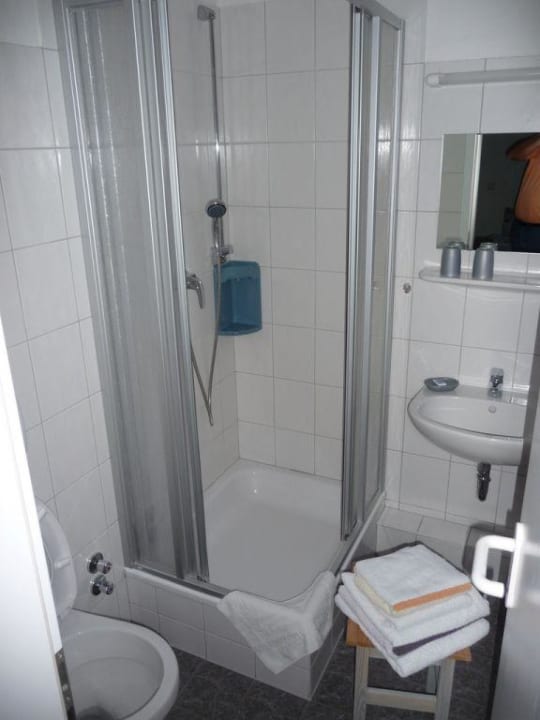 Überschaubares Bad Pension Zum Sommerbad