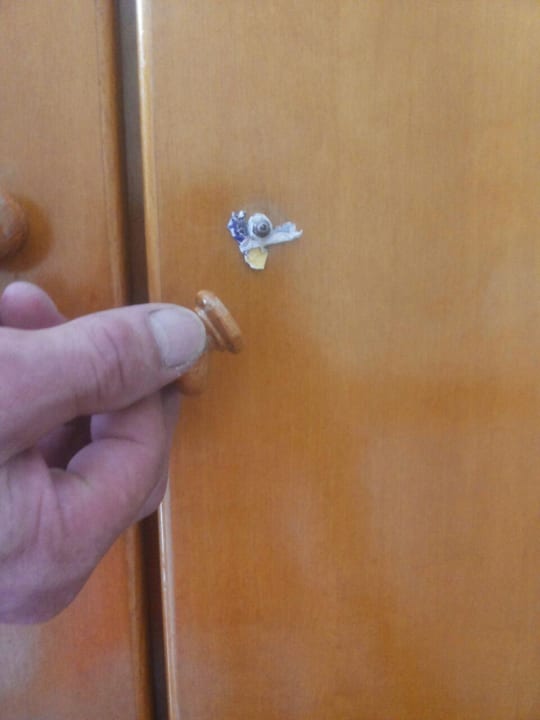 Schrank Hotel Telemachos