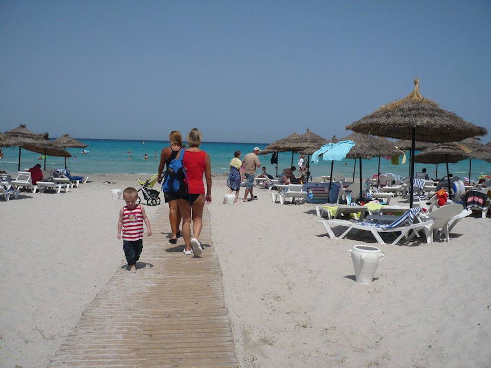 Weg zum Strand Mahdia Beach & Aquapark