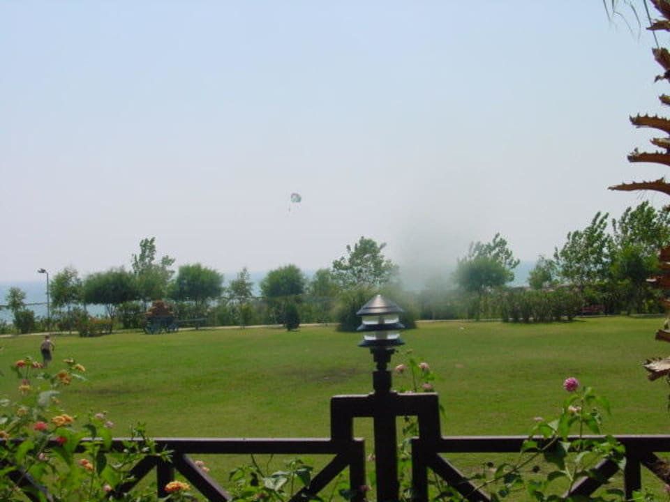 Blick auf die Gartenanlage (1.Teil) Alba Resort Hotel