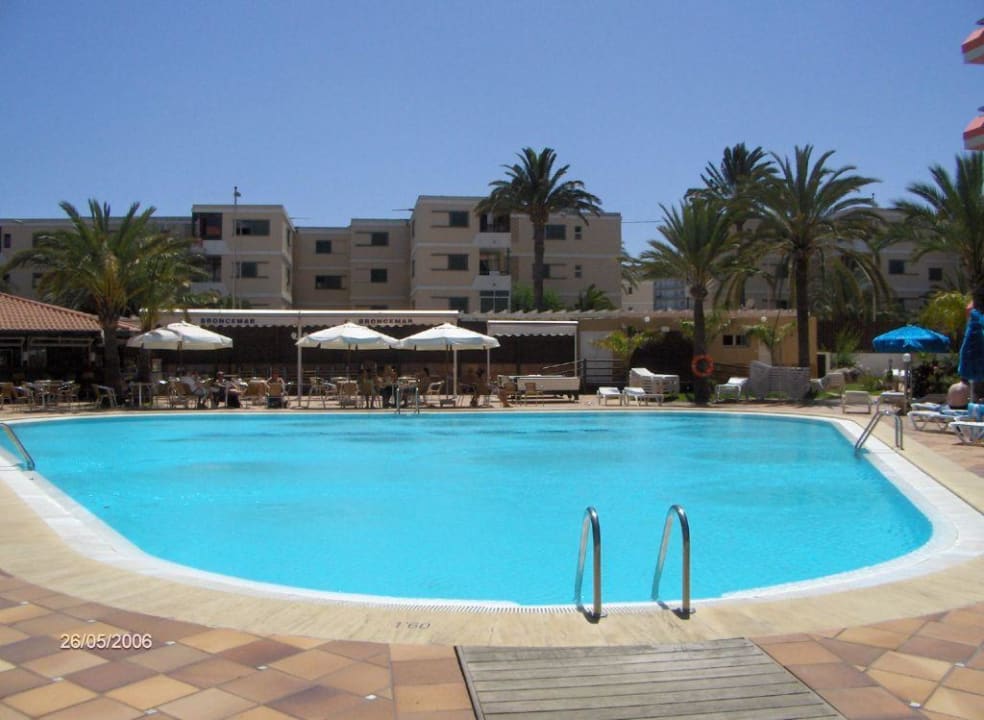 Poolanlage alltoura Club Hotel Akeah Broncemar