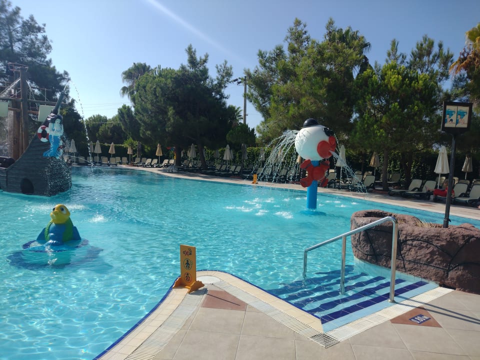 Pool Ali Bey Club