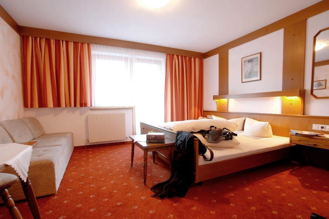 Komfortdoppelzimmer Landhaus Engadin