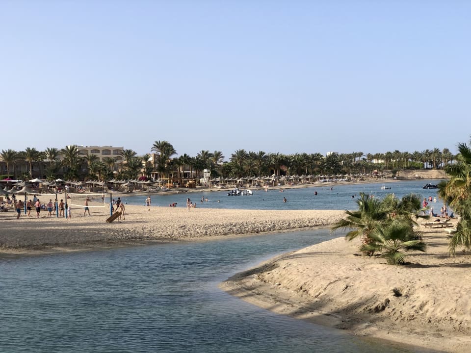 Strand Brayka Bay Resort