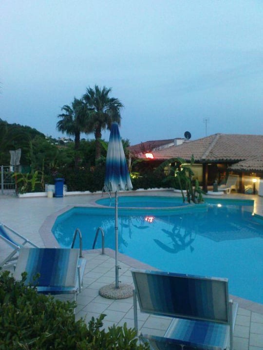 Abendstimmung Villaggio Baia d'Ercole