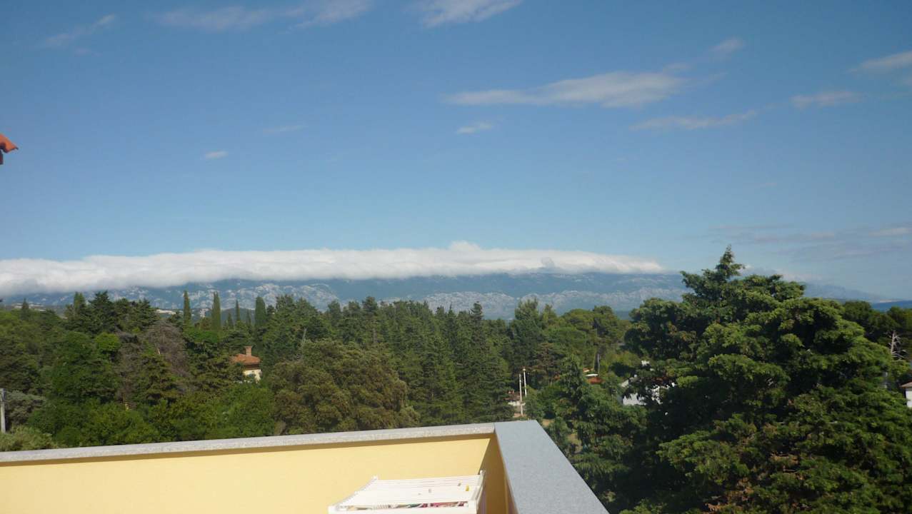 Seitlich Pension Gasthaus Villa Anka