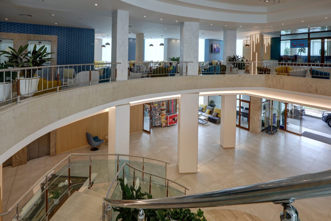 Lobby Hotel MiRaBelle