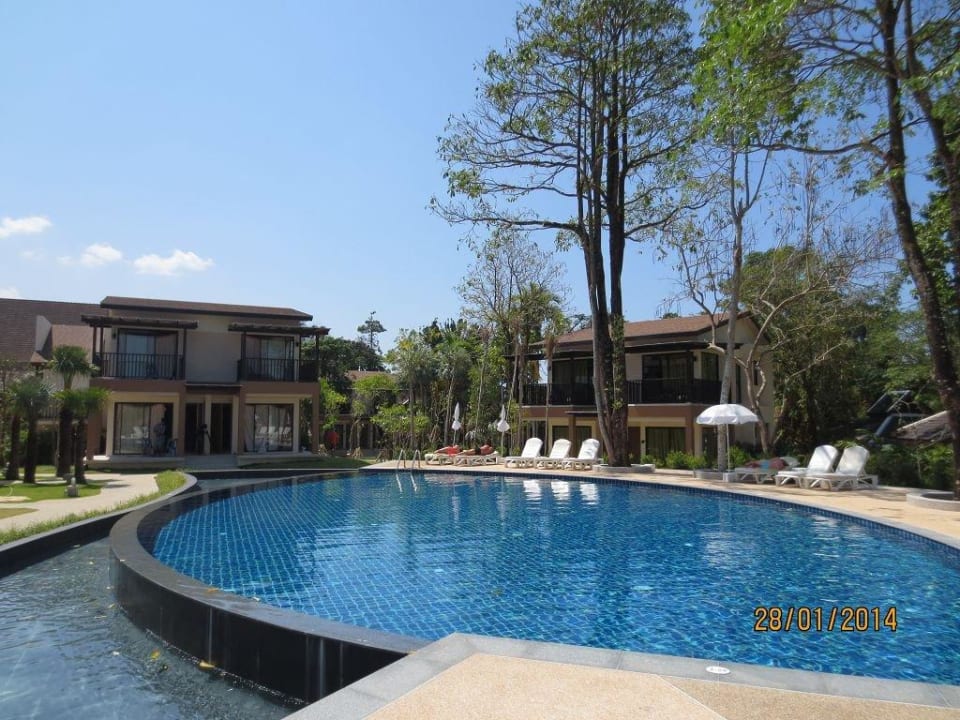Relax-Pool The Leaf on The Sands by Katathani