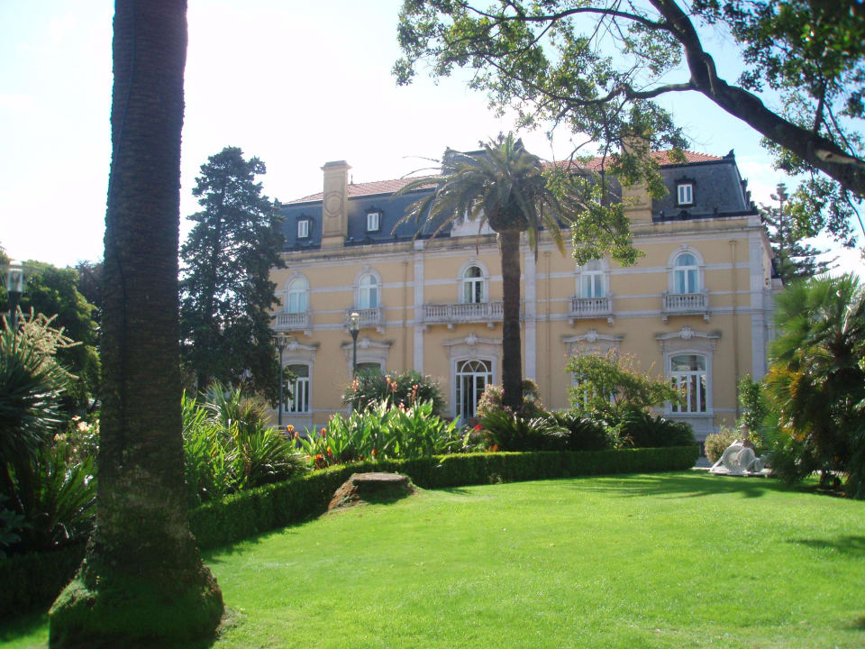 Main building rear garden view Pestana Palace Lisboa