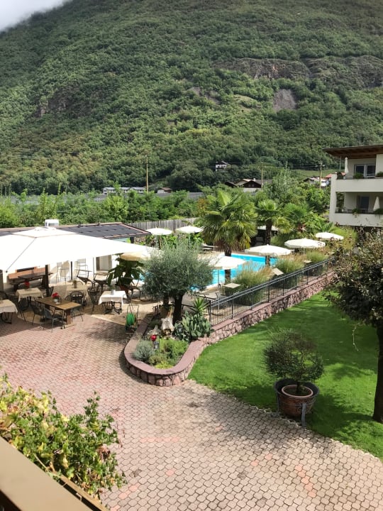 Gartenanlage Hotel Appartement Christine